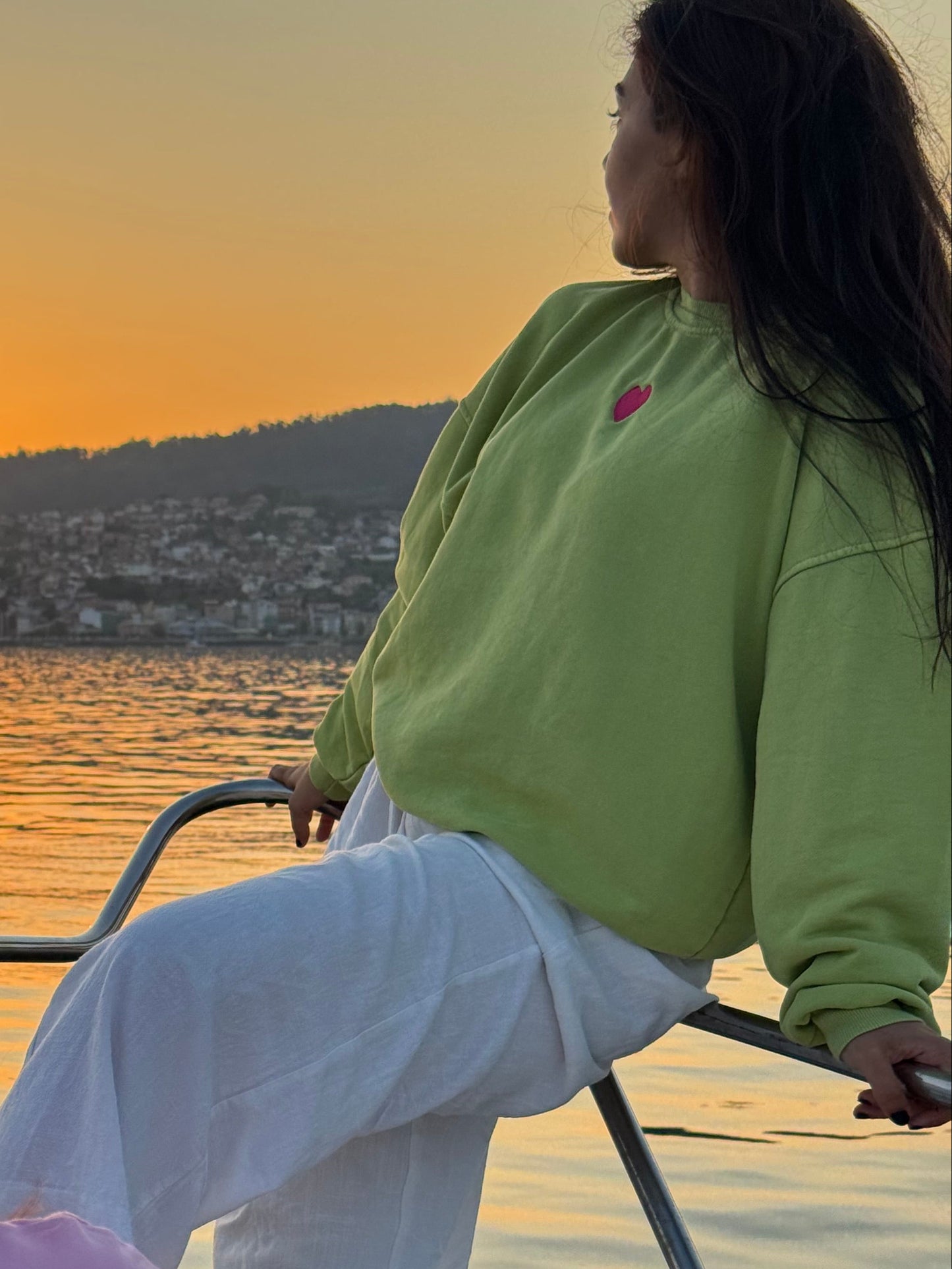 Sudadera corazón sin capucha fina