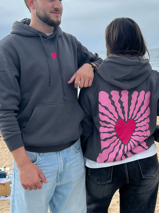 Sudadera con capucha corazon cordón plano